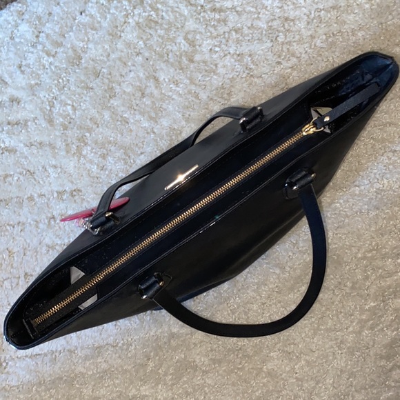 Kate Spade Tote Purse - Picture 12 of 14